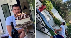 VIDEO Ivica Zubac proslavio rođendan igrajući stolni tenis s Paulom Georgeom