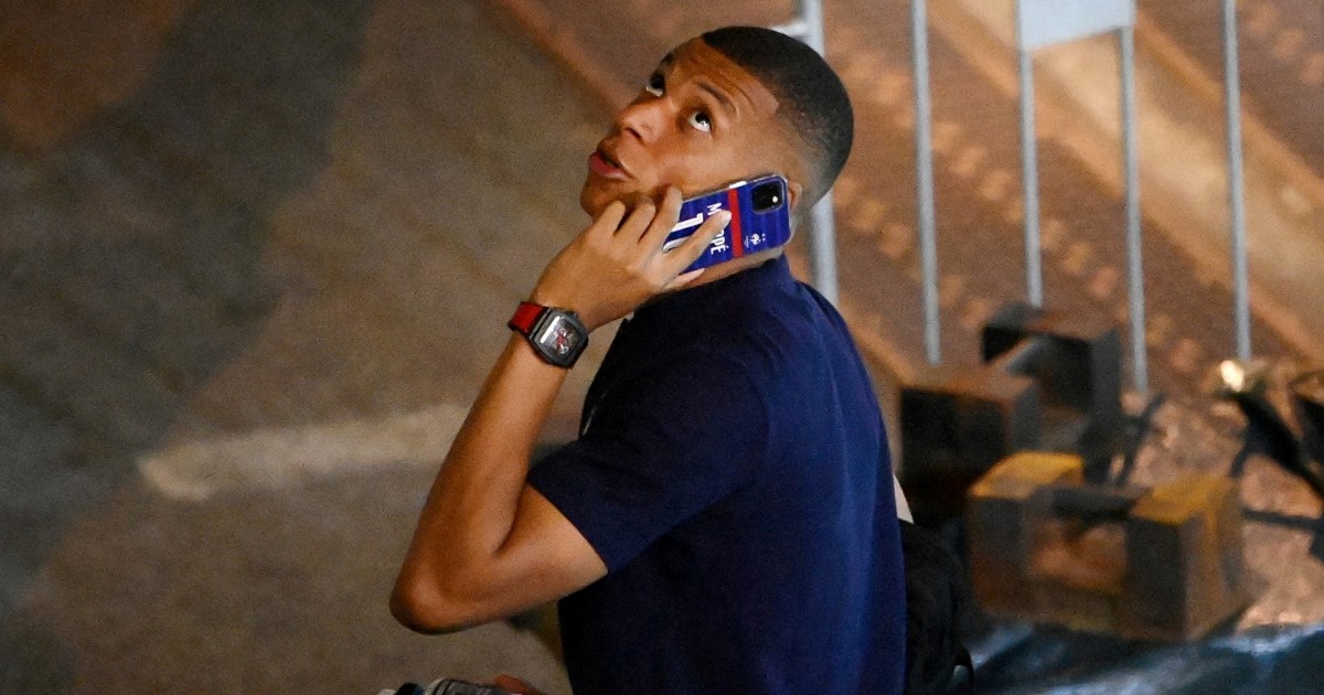 Trener PSG-a uveo zabranu mobitela. Messi, Neymar i Mbappe dobili posebnu naredbu