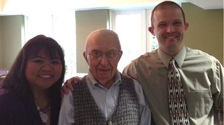 Javili mu da je prebolio koronu na 107. rođendan, obitelj plakala od sreće