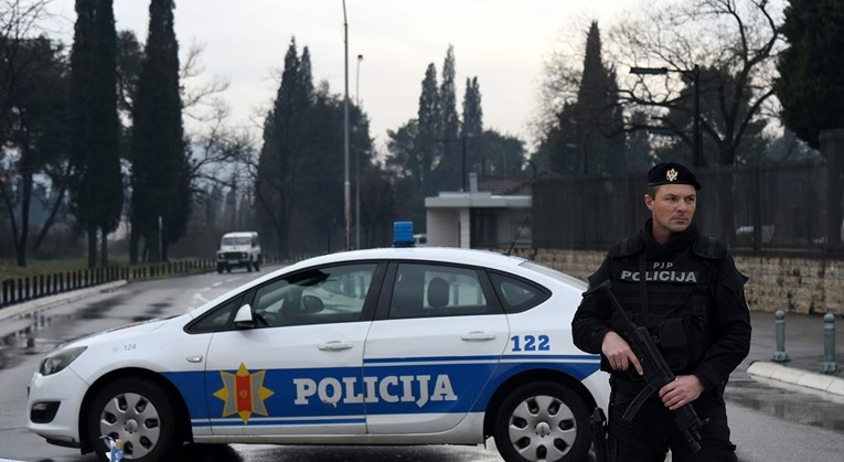 Srbin uhvaćen s pola tone kokaina u cisterni na izlazu iz Crne Gore