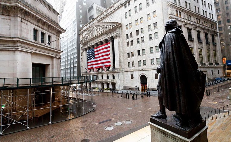 Wall Street blago pao nakon dva dana rasta