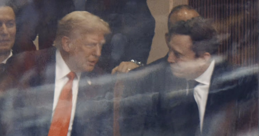 VIDEO Musk sjeo pored Trumpa, ovaj mu pružio ruku