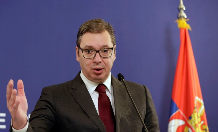 Vučić čestitao Božić i Novu godinu hrvatskoj manjini u Srbiji