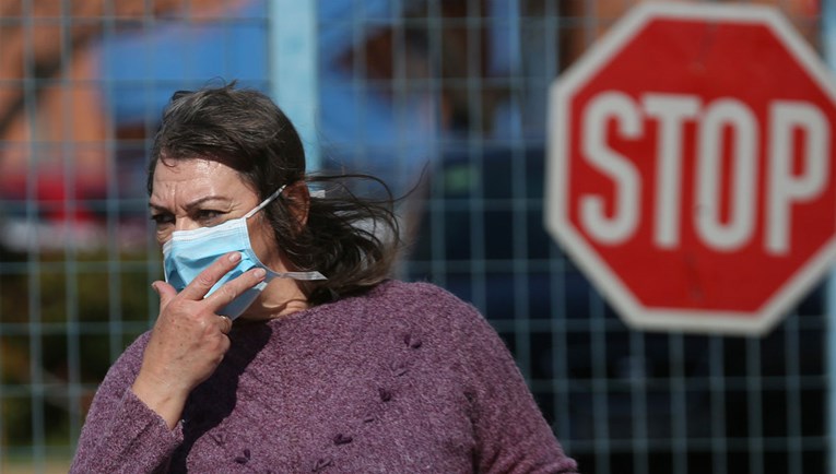 U Italiji maske za lice prodaju za 5000 eura po komadu, prijeti im zatvor