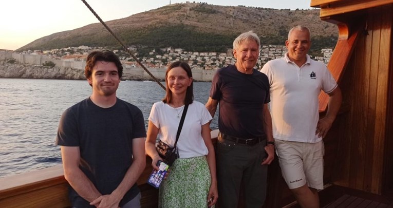 Harrison Ford s obitelji uživao na karaki u Dubrovniku pa se primio kormila