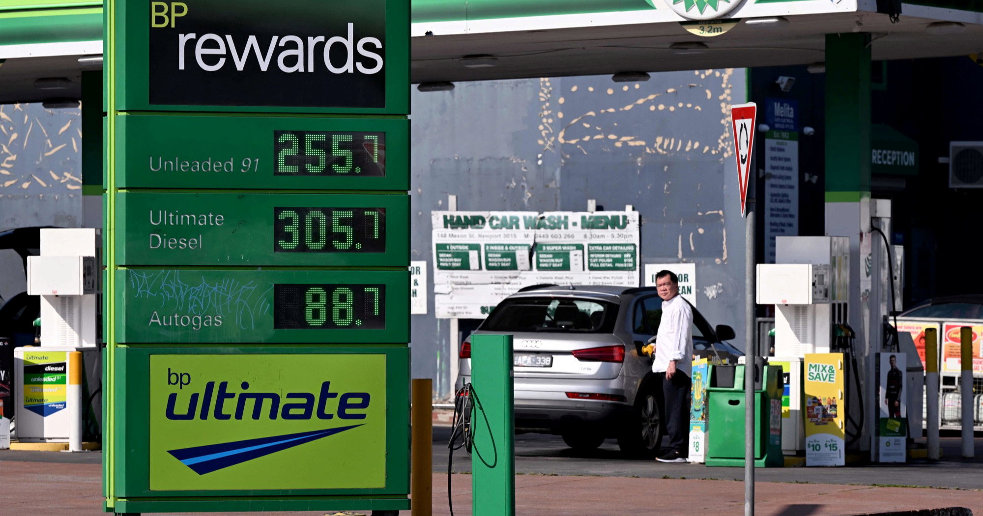 Australija potiče građane da putuju za Uskrs iako su stotine crpki bez goriva