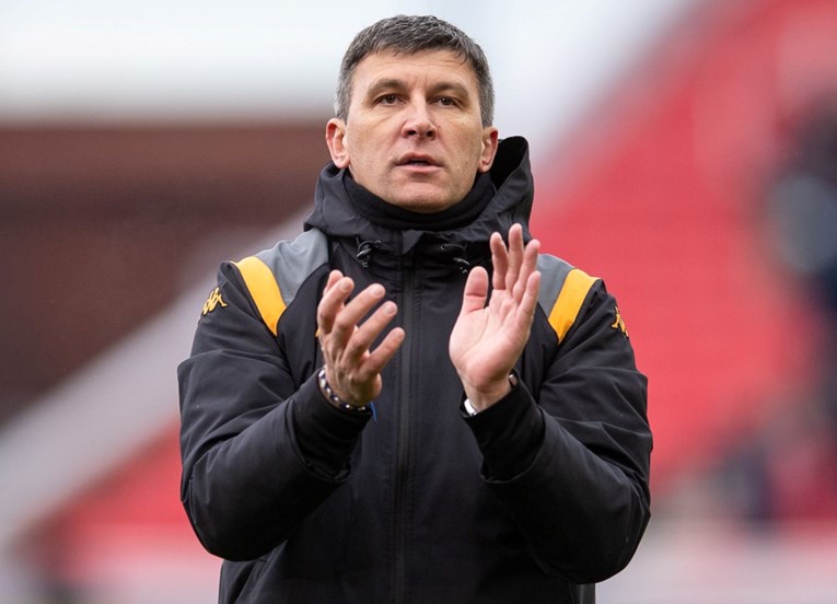 VIDEO Jakirovićev Hull upisao važnu pobjedu u gostima. Briljirao hrvatski golman