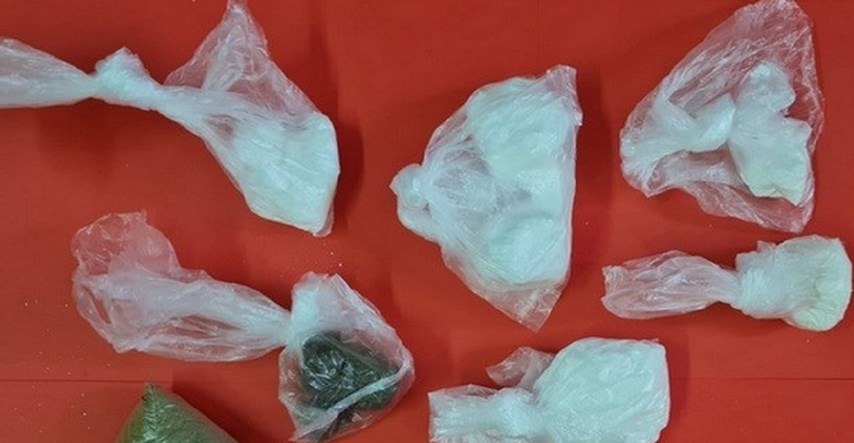 Kod dilerice (56) u Zadru pronađeni kokain, hašiš i marihuana