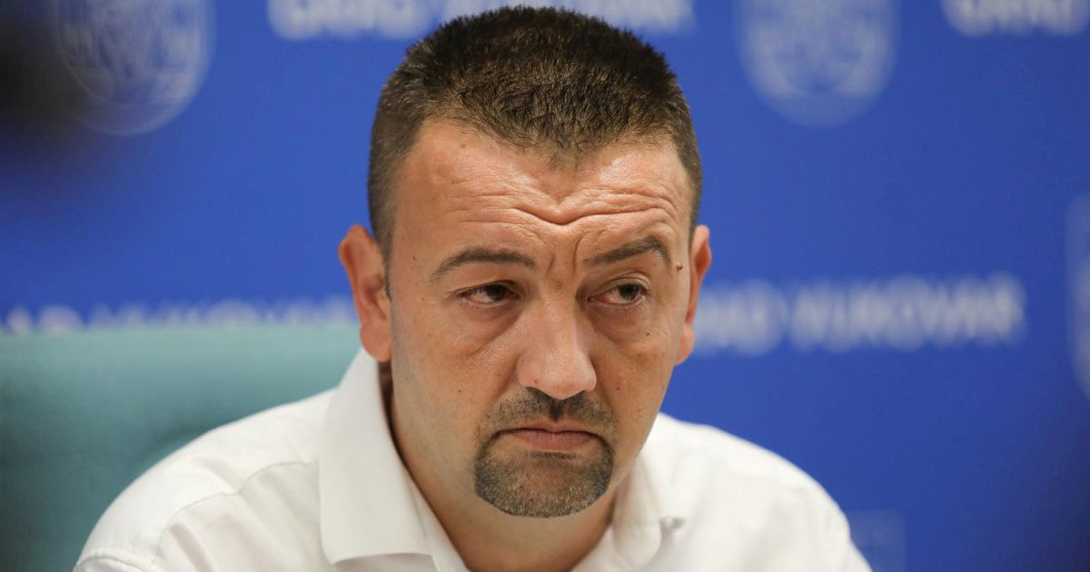 Pavliček o Penavi: Obraz ko' opanak!