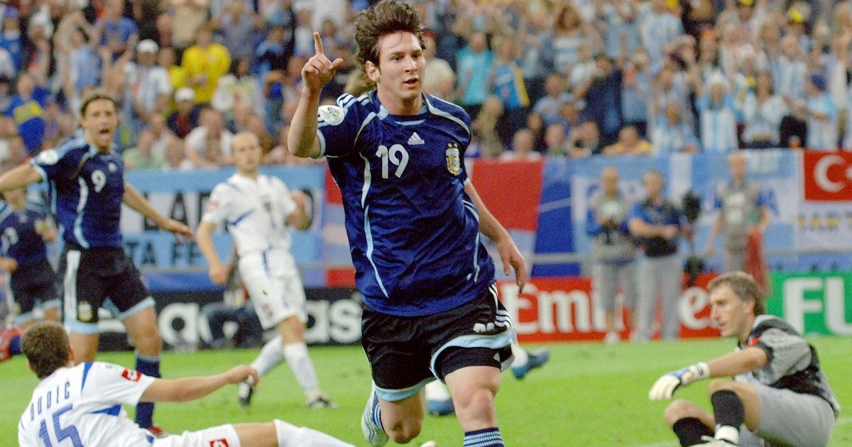 Dan kada je Argentina razbila Srbiju i Crnu Goru, a Messi (18) zabio prvi gol na SP-u