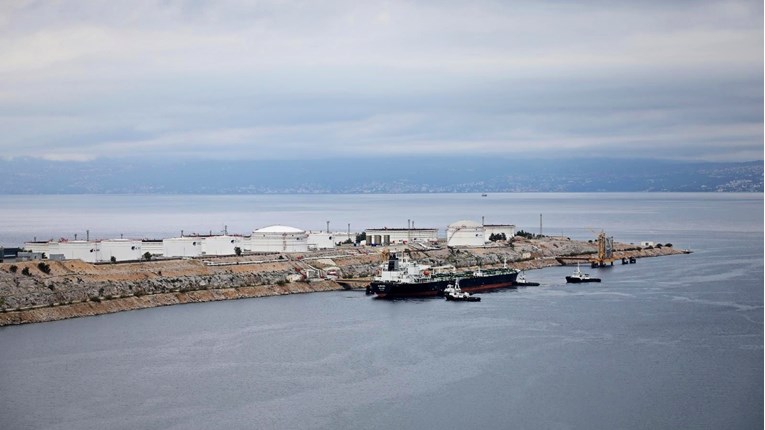 Janaf produžio ugovor o skladištenju nafte sa svjetskom kompanijom BP