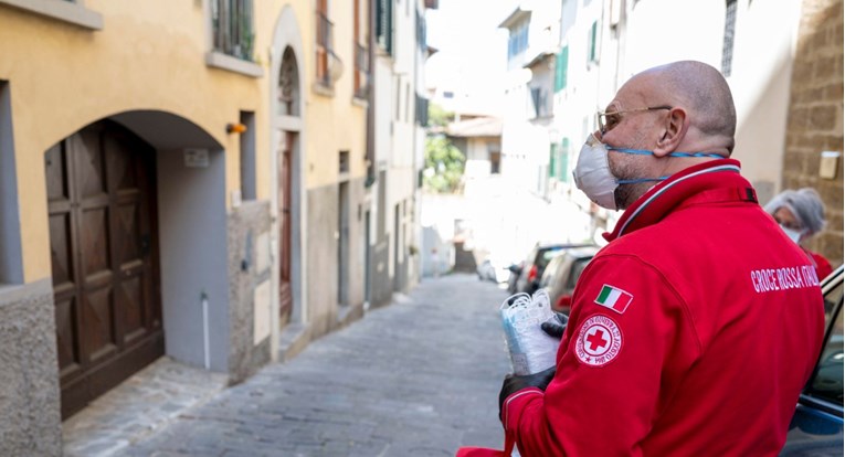U Italiji je od koronavirusa umrlo više od 16.000 ljudi