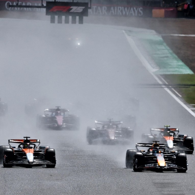 Norris pobijedio ispred Piastrija u ludoj utrci. Senzacija za povijest na postolju