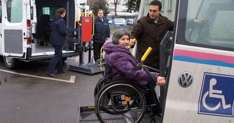 Iz Grada Zagreba odgovorili Tomaševiću: Ulažemo u prijevoz osoba s invaliditetom