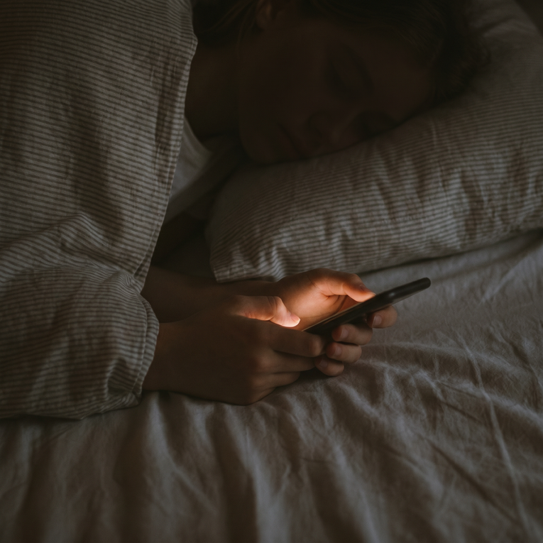 Britanija briše snimke i slike zlostavljanja djece s interneta. "Živim u strahu"