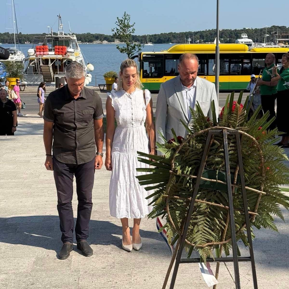 SDP-ovci u Puli položili vijence za pale antifašističke borce