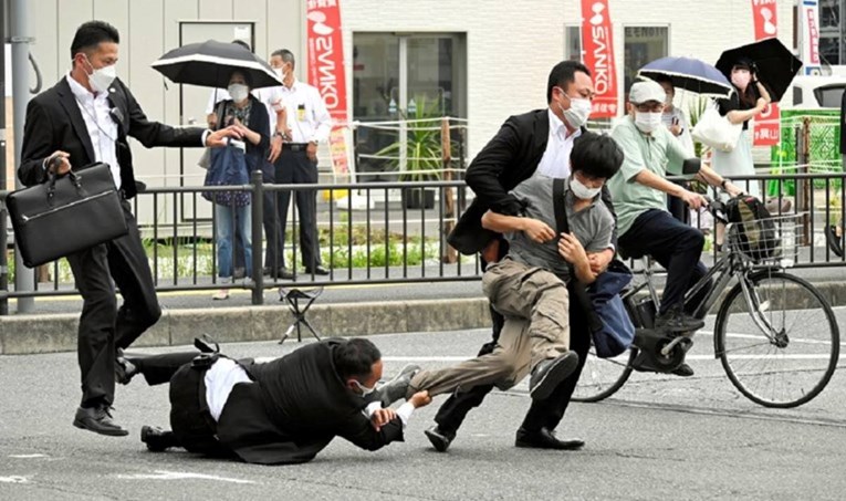 Japanski tužitelji podižu optužnicu protiv atentatora na Shinza Abea