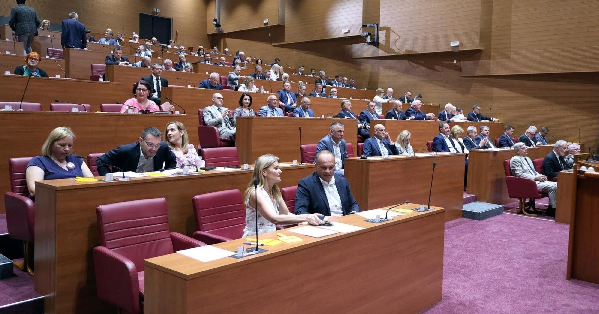 Ministarstvo pravosuđa najavilo izmjene Zakona o javnobilježničkim pristojbama