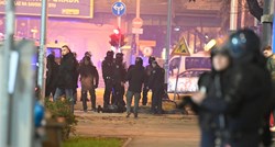 VIDEO Navijači Hajduka napali policiju u Zagrebu. Ozlijeđena tri policajca
