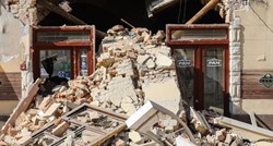 Slovenci doniraju devet kamiona drvne građe porušenoj Petrinji