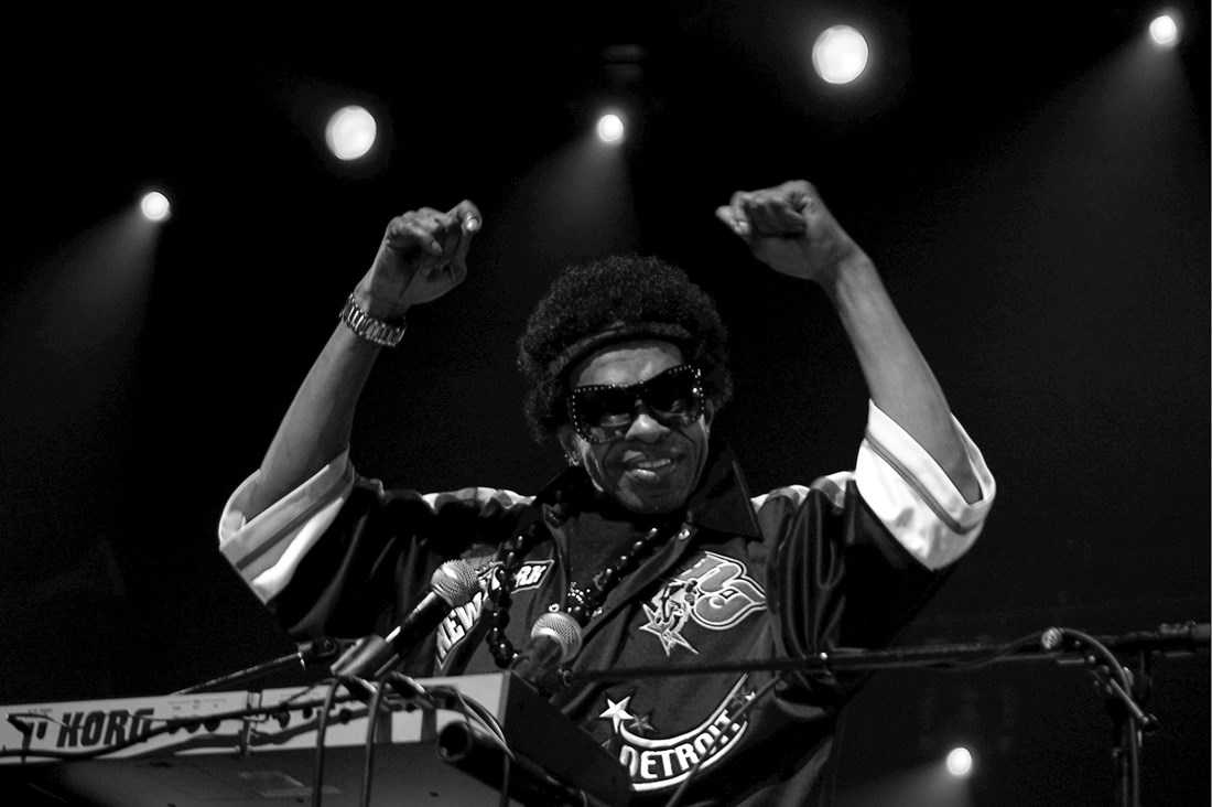 Preminuo je Sly Stone