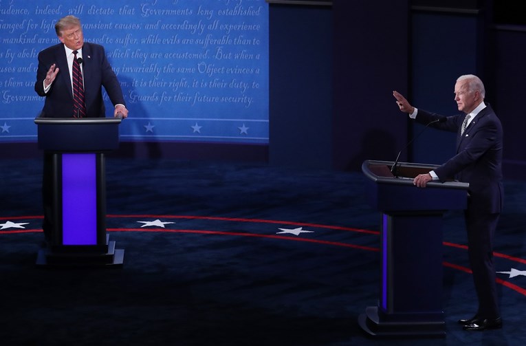Trump i Biden noćas imaju zadnju debatu prije povijesnih izbora