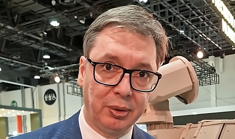 Vučić: Žele od nas kupiti streljivo za idućih 20 godina, tako dugo planiraju ratovati