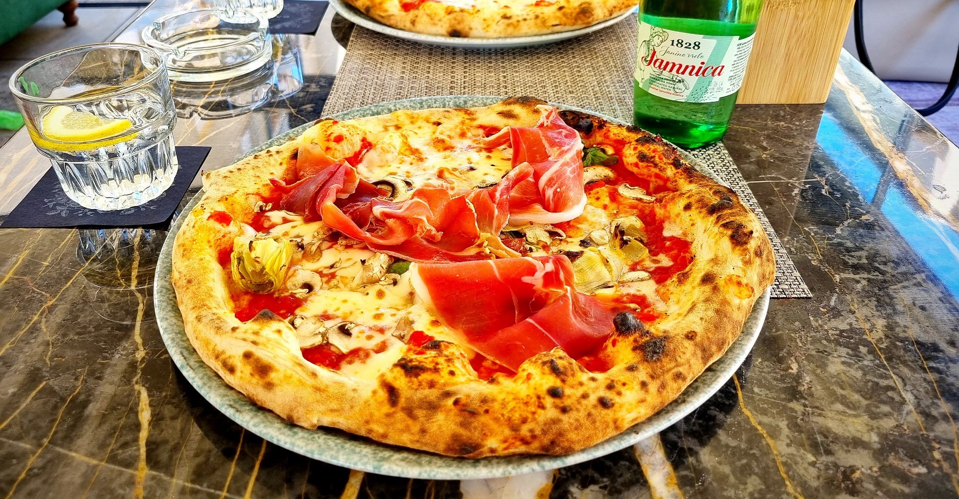 Pizza u Basti je super, ali jedna stvar nam je prilično zasmetala