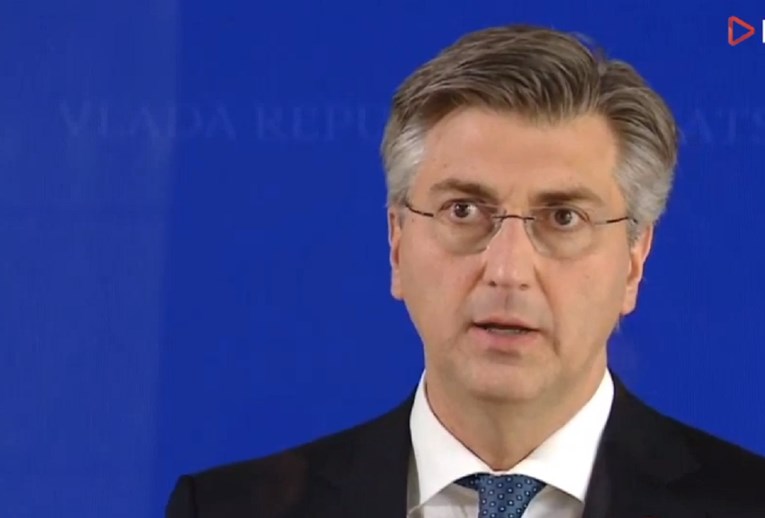 VIDEO Plenković govorio o gospodarskim mjerama i smanjenju restrikcija