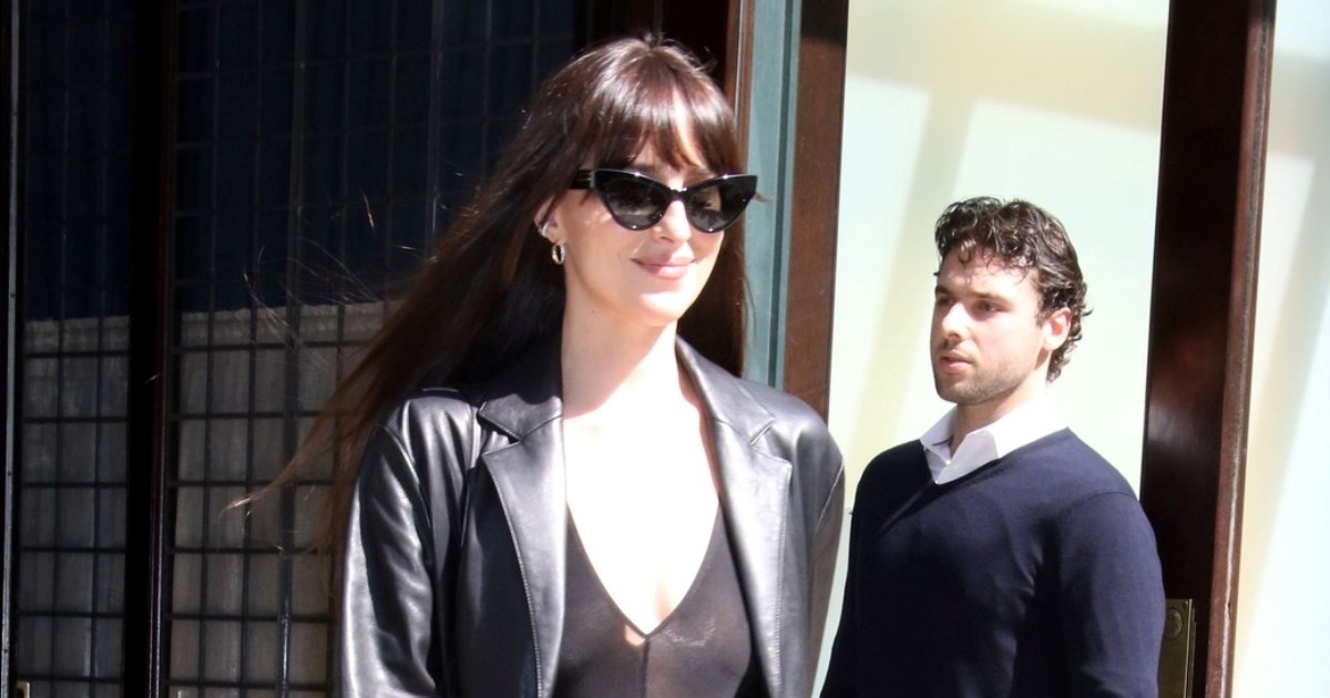 Zaboravite visoke pete, svi sada nose "bakine cipele"