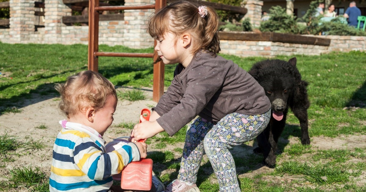 Mama smatra da djeca trebaju dijeliti igračke: "Djeca koja to ne rade su okrutna"