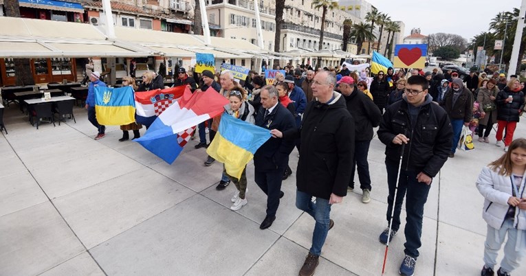 U Splitu prosvjedovali protiv rata: "Dolaze izbjeglice u transu i suzama"
