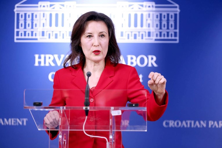 Orešković: Bravo za Autonomnu žensku kuću koja je odbila jeftino pranje prljave savjesti