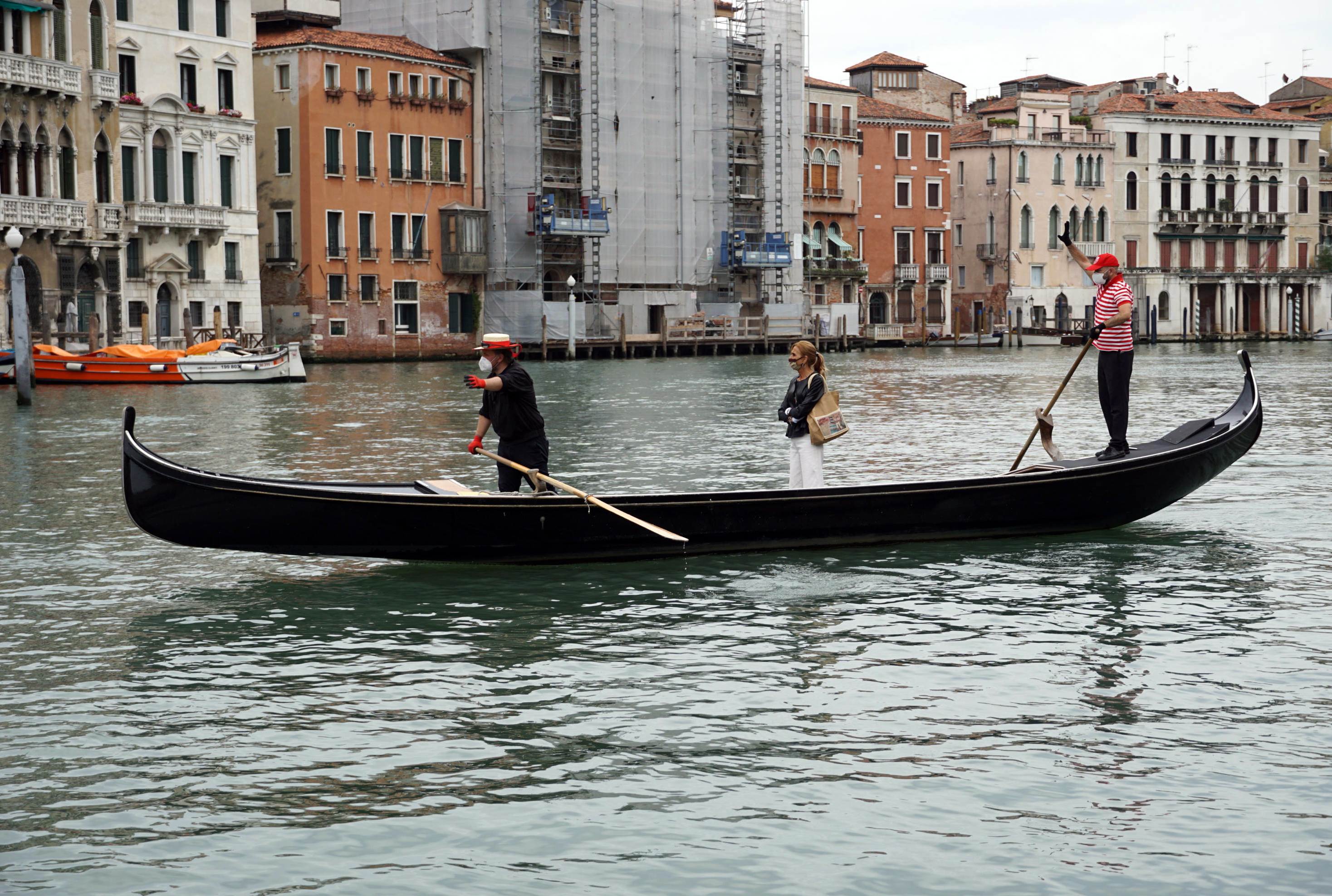 Zbog pandemije stižu crni dani za venecijanske graditelje gondola