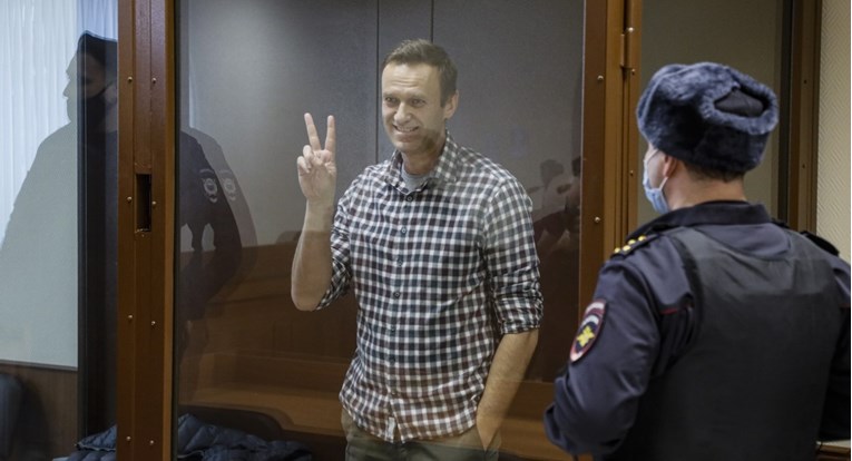 EU uvodi sankcije pojedincima odgovornima za zatvaranje Navalnog