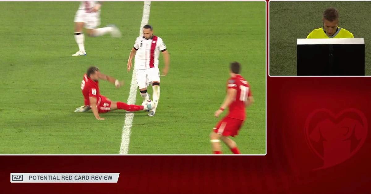 VIDEO Sudac nije svirao faul na Gruzijcu. Onda je na snimci vidio što se dogodilo