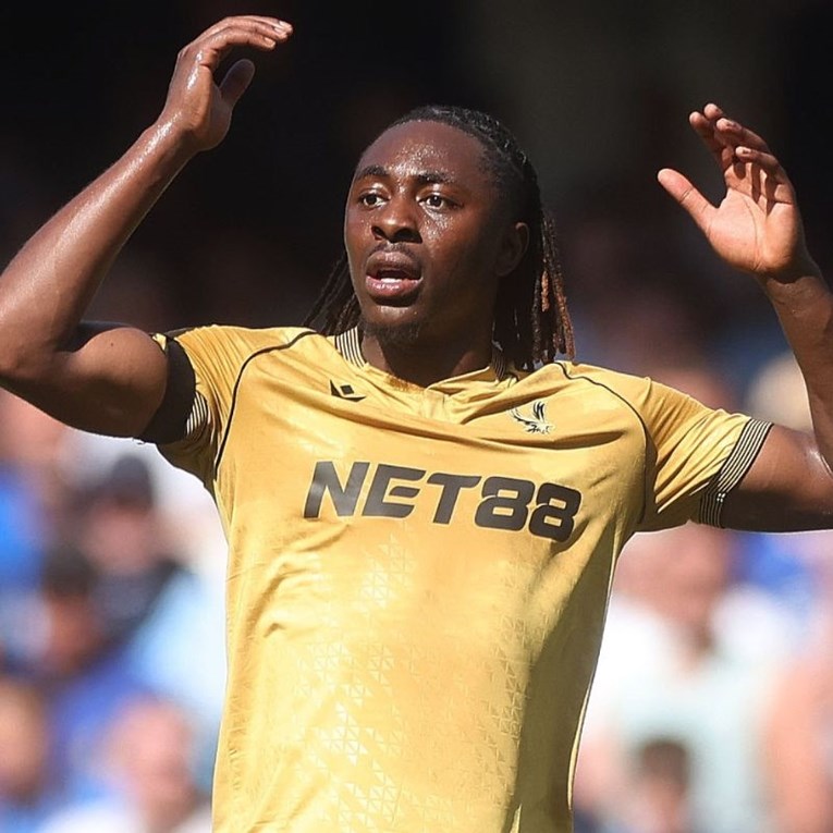 Jedna od najvećih transfer-krađa u povijesti Engleske. Arsenal oteo igrača Tottenhamu