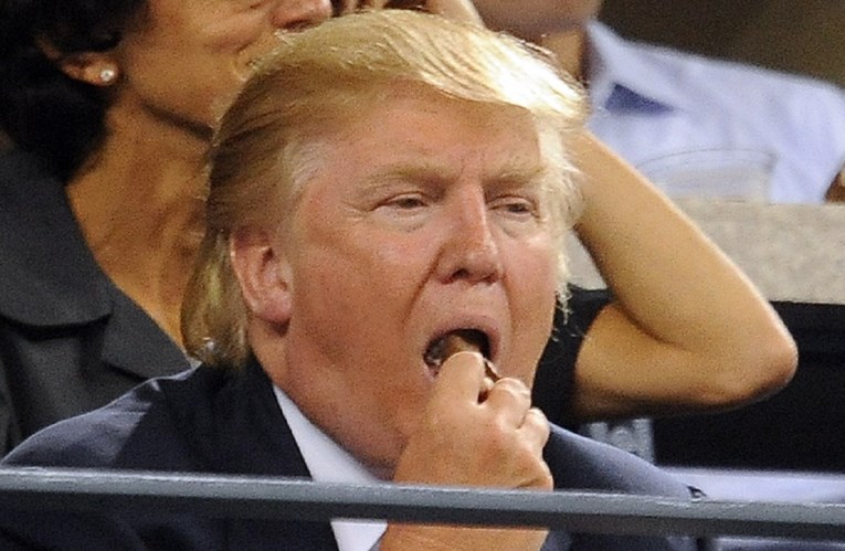 Trump za vrijeme napada na Irak uživao u sladoledu