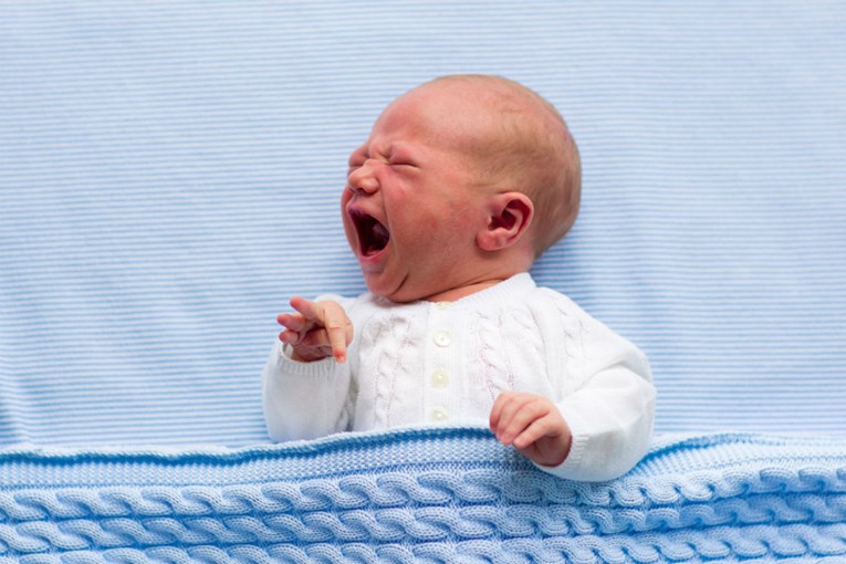 Niste sigurni plače li vaše dojenče previše? Evo što kažu znanstvenici