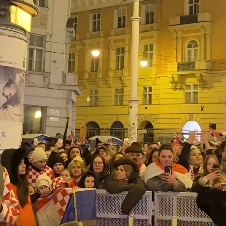 VIDEO Pogledajte atmosferu tijekom nastupa Zaprešić Boysa