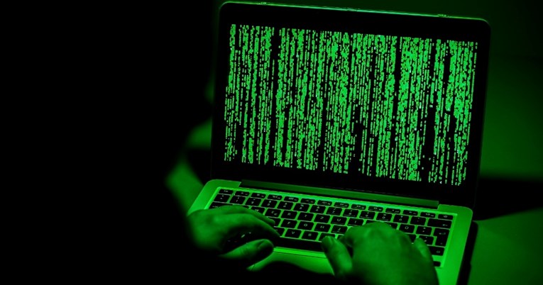 Ukrajina: Ruski hakeri pokušavaju preopteretiti i isključiti servere