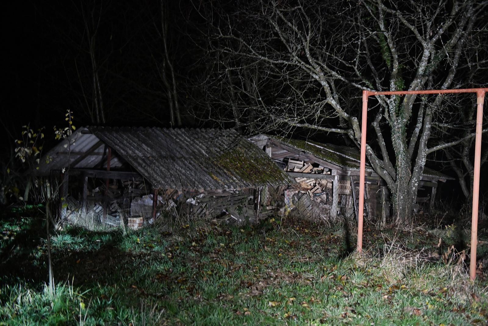Roditelji beba zakopanih u dvorištu dobili još jedno dijete. Odmah su uhićeni
