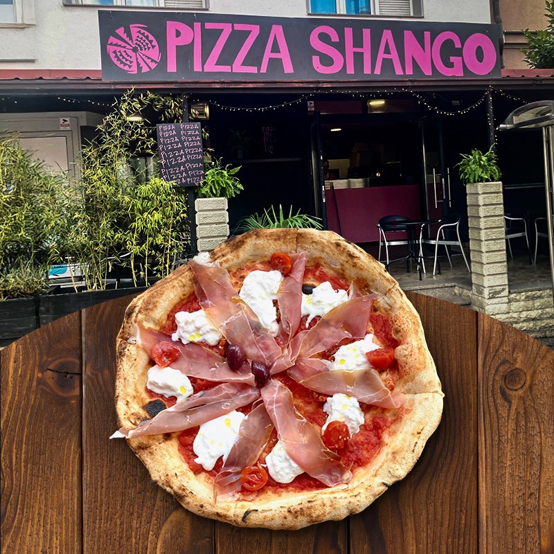 Pizzerija na autobusnoj stanici bez WC-a peče fantastične pizze, nas je oduševila