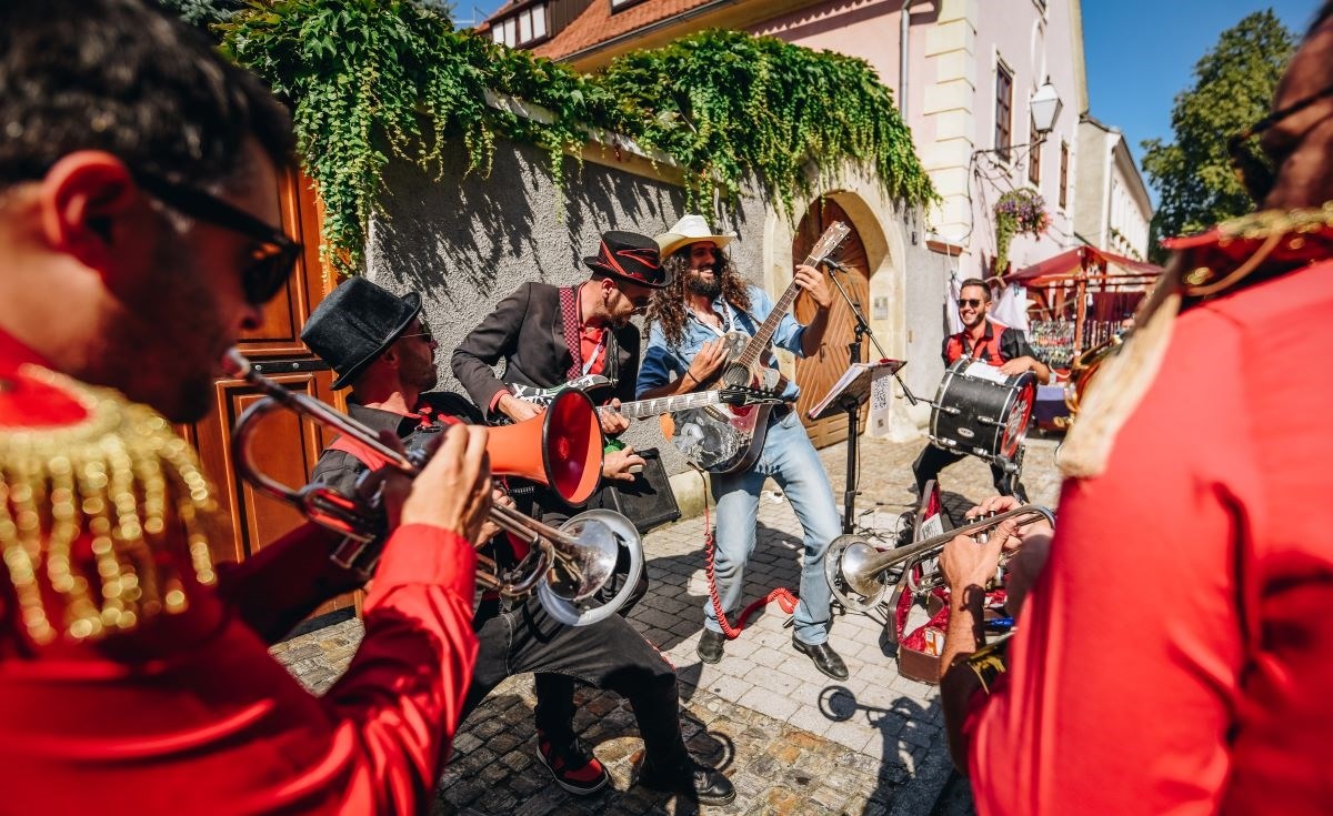Objavljen program ovogodišnjeg Špancirfesta. Nastupaju S.A.R.S., Bajaga, Letu štuke
