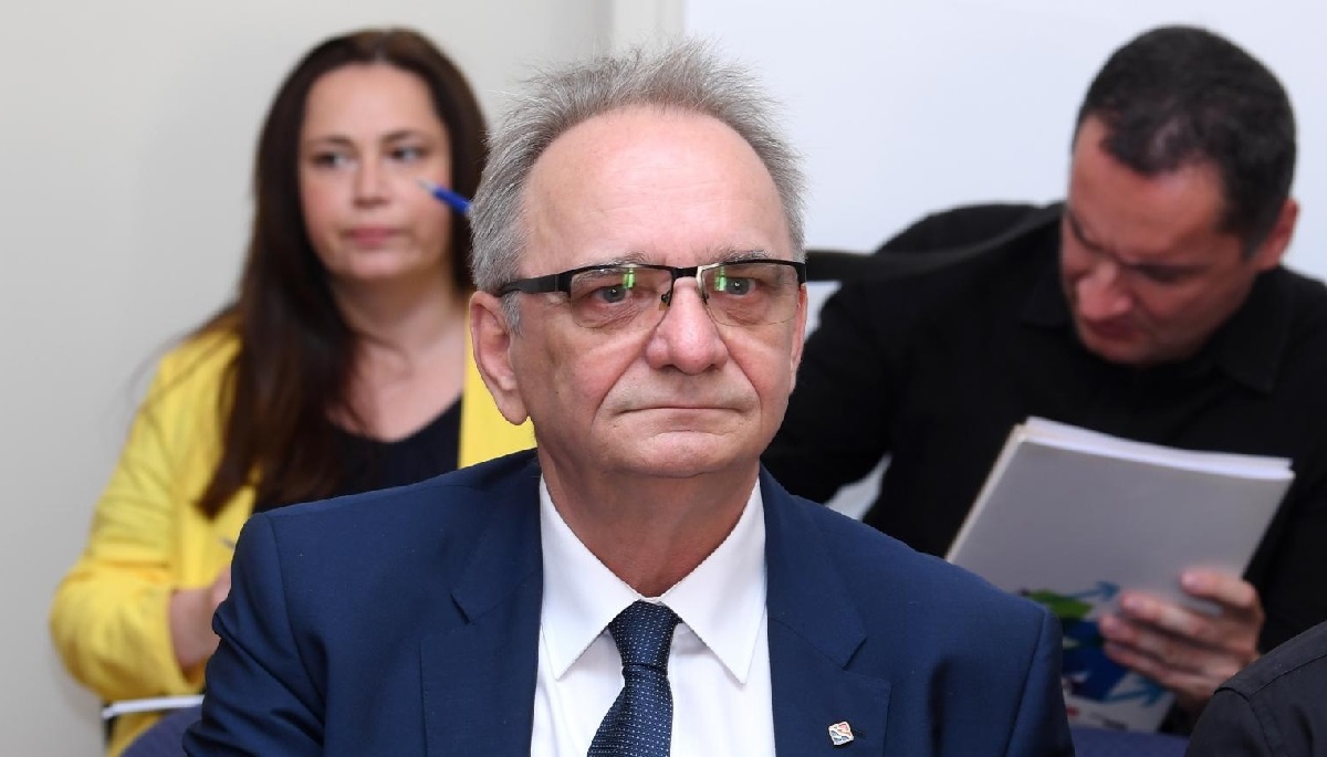 Glavaš misli da HNS ucjenjuje vladajuću koaliciju