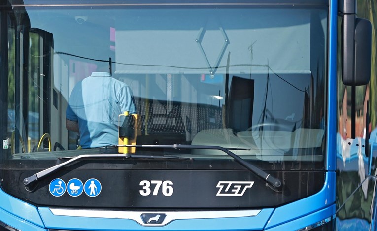 Putnicu oduševio potez vozača ZET-a: "Čitav bus mu je zapljeskao"