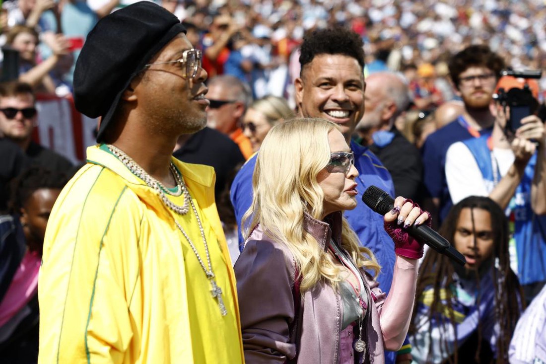 Ronaldo se pojavio uz Madonnu, gledatelji ne prestaju komentirati njegov izraz lica