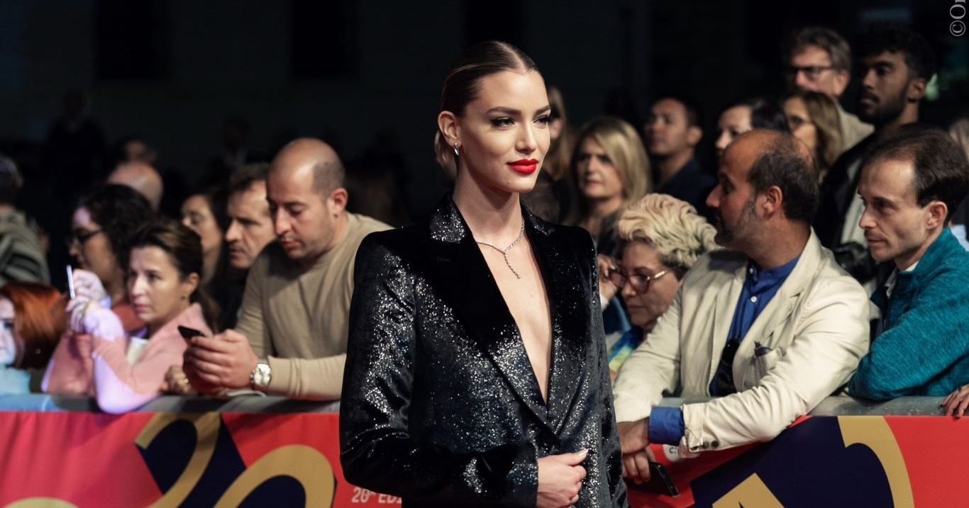 Mlada glumica iz Čakovca zablistala na crvenom tepihu u Miru Sorvino i Franka Grilla