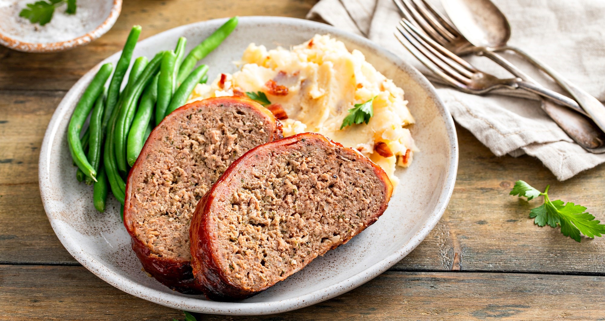 Mesna štruca s pire krumpirom - jelo koje ne može ispasti loše ni da hoćete