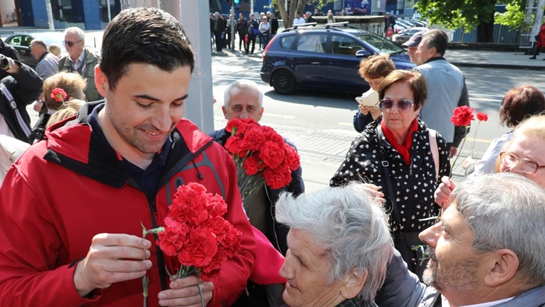Bernardićeva čestitka za 1. maj: Imam plan za povećanje plaća do 500 kuna, odmah